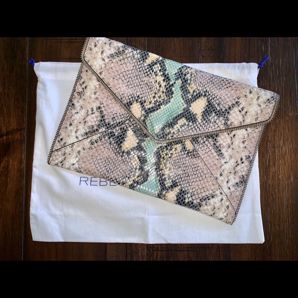 Rebecca Minkoff Leo Envelop Clutch